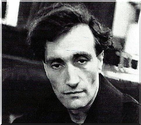 Antoin Artaud in close-up